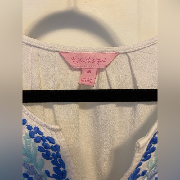 EUC Lilly Pulitzer Sea Avenue Embroidered Tunic Top in Resort White - Picture 5 of 6